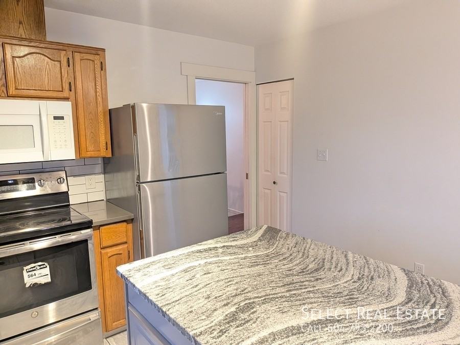 21424 Richmond Dr #A - Photo 6 of 15