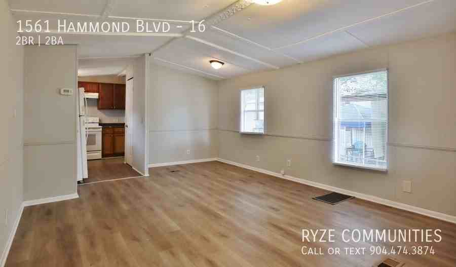 1561 Hammond Blvd #16 - Photo 4 of 12