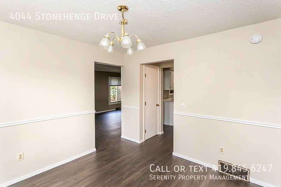 4044 Stonehenge Dr - Photo 4 of 19