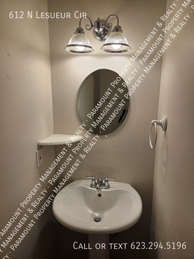 612 N Lesueur Cir - Photo 6 of 34