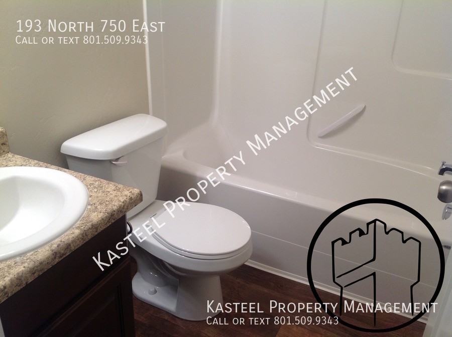 193 N 750 E - Photo 4 of 14