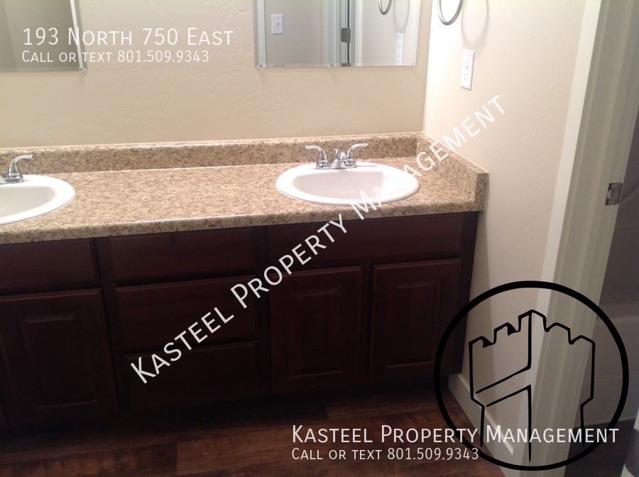 193 N 750 E - Photo 5 of 14