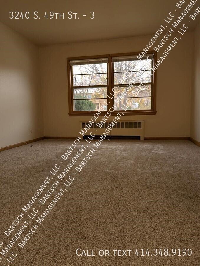 3240 S 49th St #3 - Photo 4 of 6