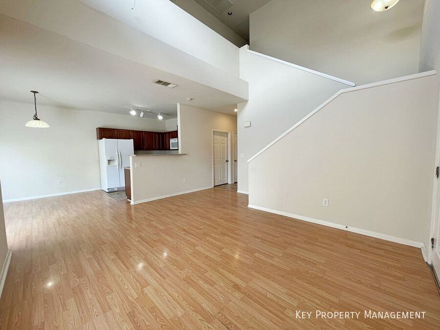 10443 Gold Shadow Ave - Photo 3 of 22