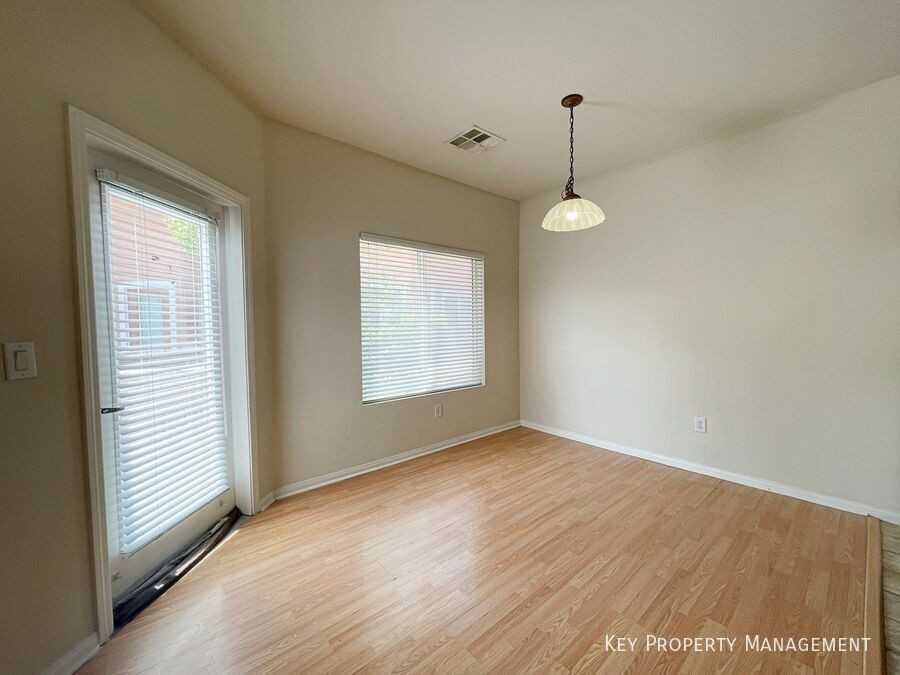 10443 Gold Shadow Ave - Photo 4 of 22