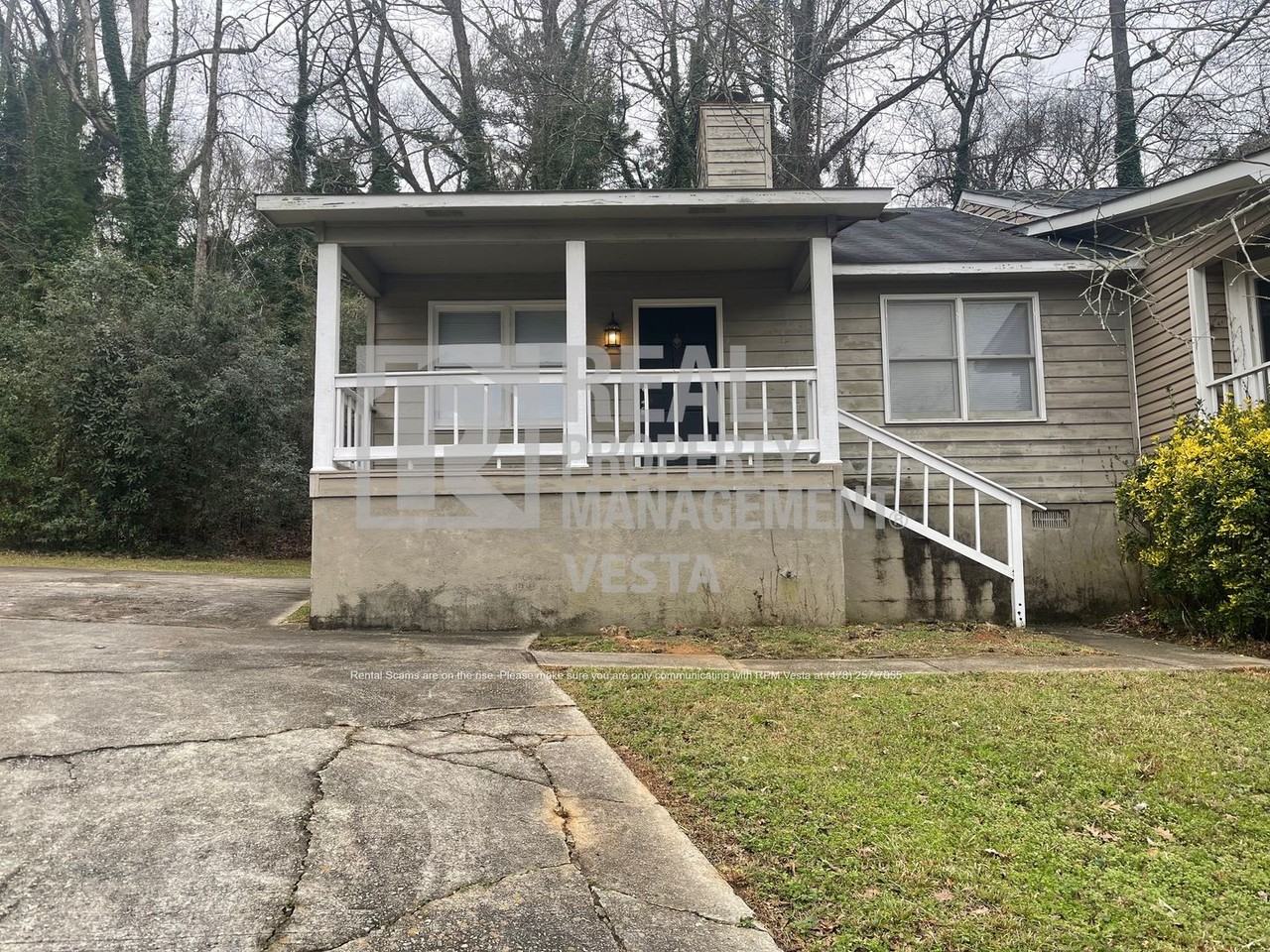 402 Steeplechase - Photo 2 of 16