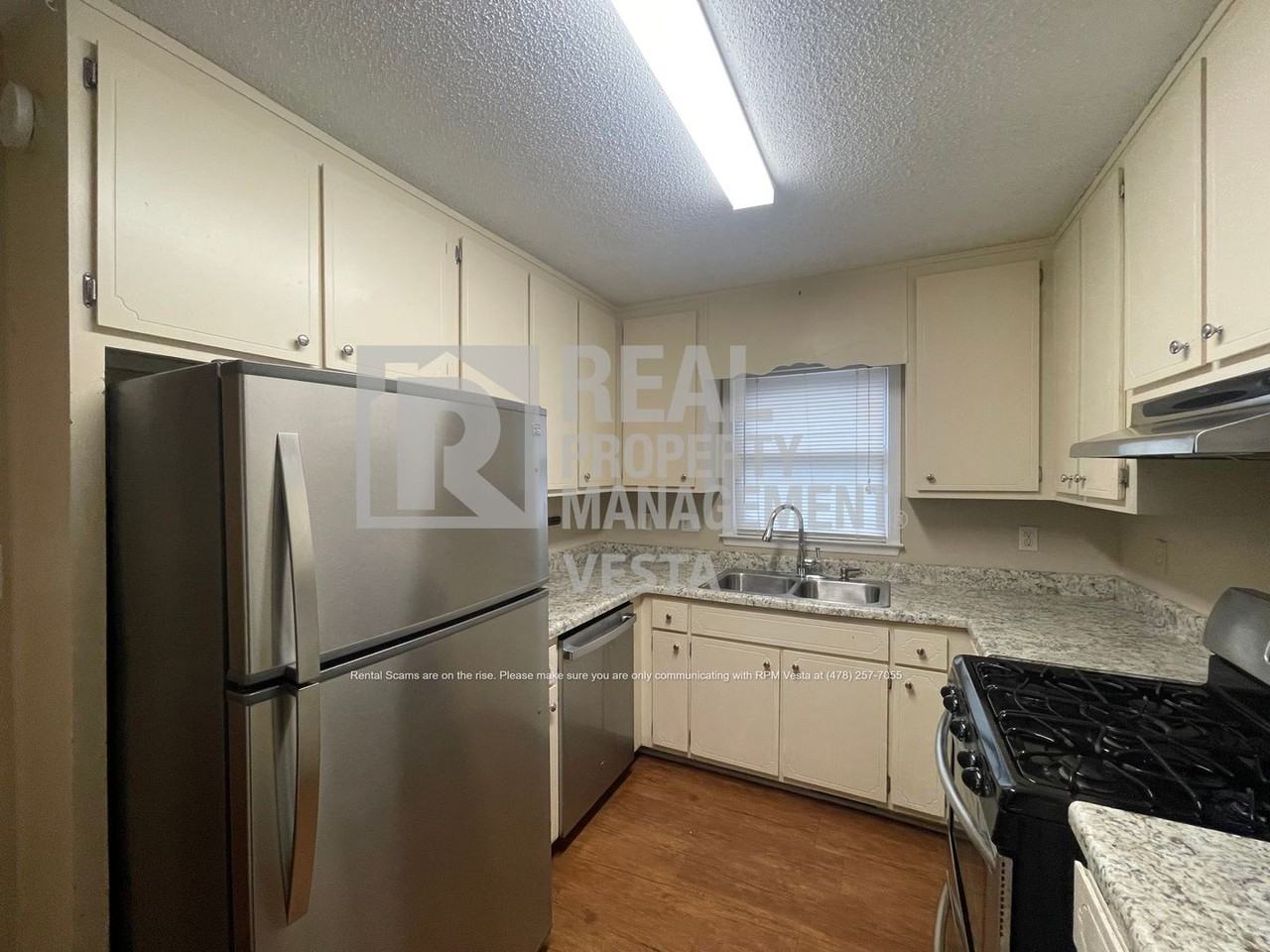 402 Steeplechase - Photo 5 of 16