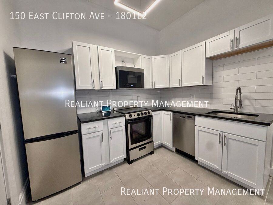 150 E Clifton Ave #1801L2 - Photo 2 of 8