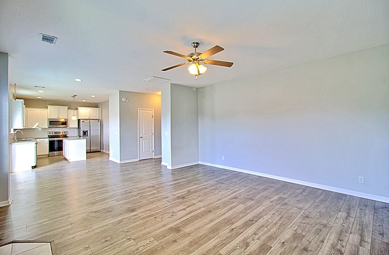 7 Upland Ct Ne #1 - Photo 4 of 32