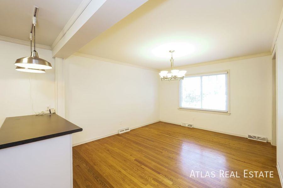 6001 W 103rd St - Photo 7 of 19