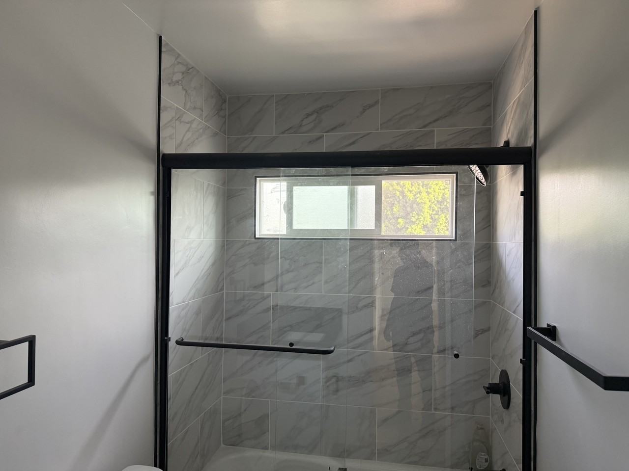 1928 S Mariposa Ave #15 - Photo 4 of 20