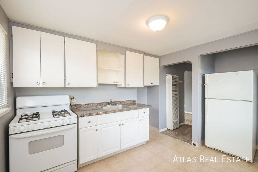 5625 W 14th Ave - Photo 4 of 12