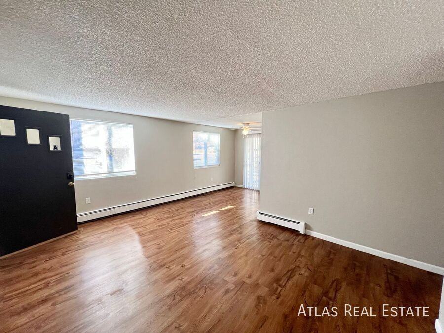 461 El Paso Blvd #G - Photo 2 of 17