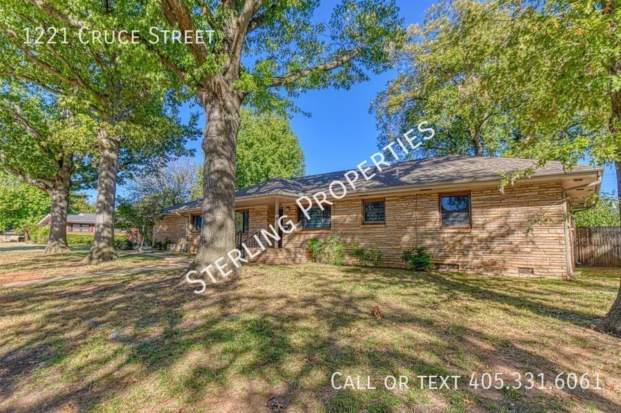 1221 Cruce St - Photo 3 of 50