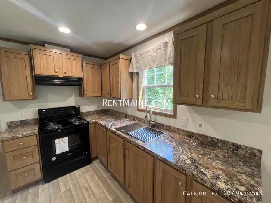 135 Penney Ln - Photo 3 of 11