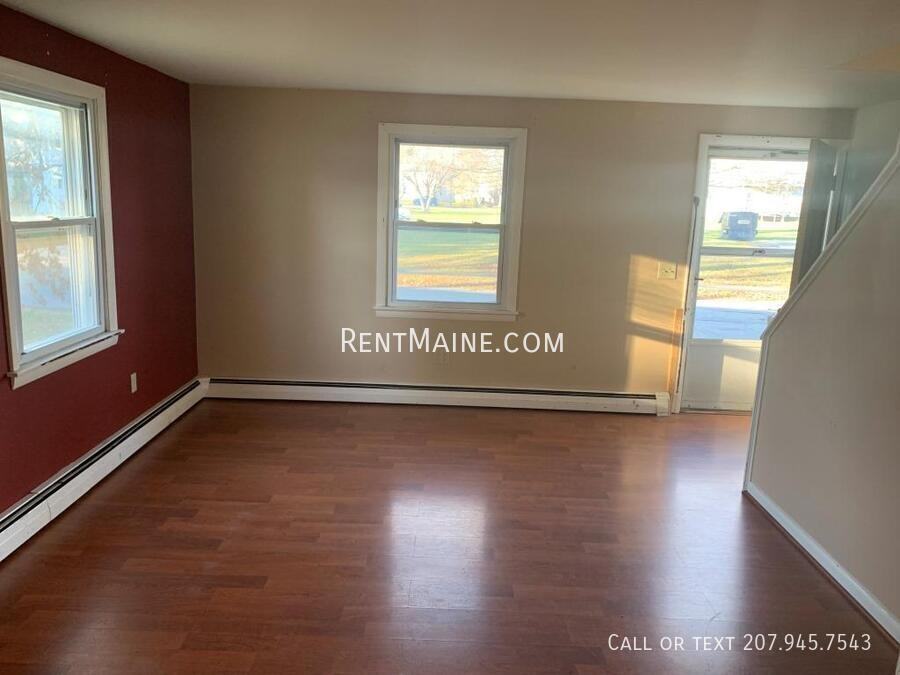 31 Yale St - Photo 6 of 12