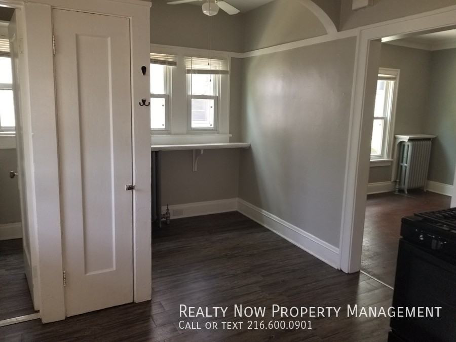 3149 E Derbyshire Rd - Photo 7 of 14