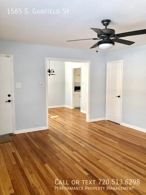 1565 S Garfield St - Photo 2 of 16