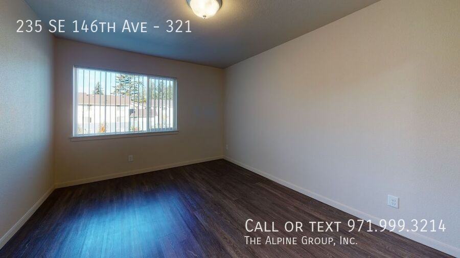 235 Se 146th Ave #321 - Photo 4 of 29