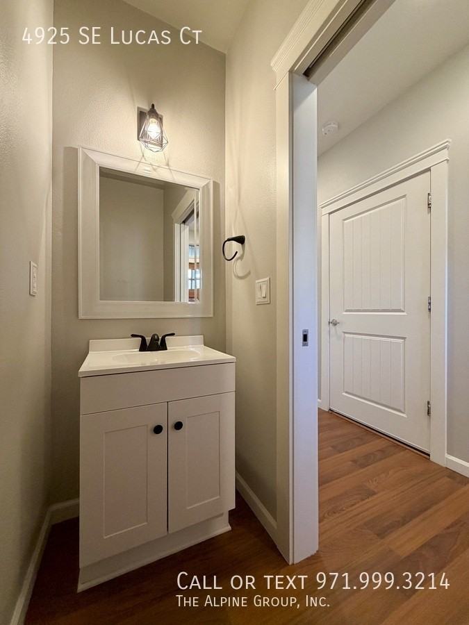 4925 Se Lucas Ct - Photo 3 of 32