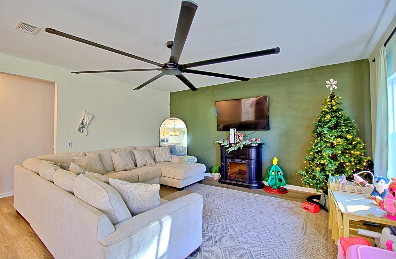 980 Turpentine Trl #1 - Photo 3 of 28