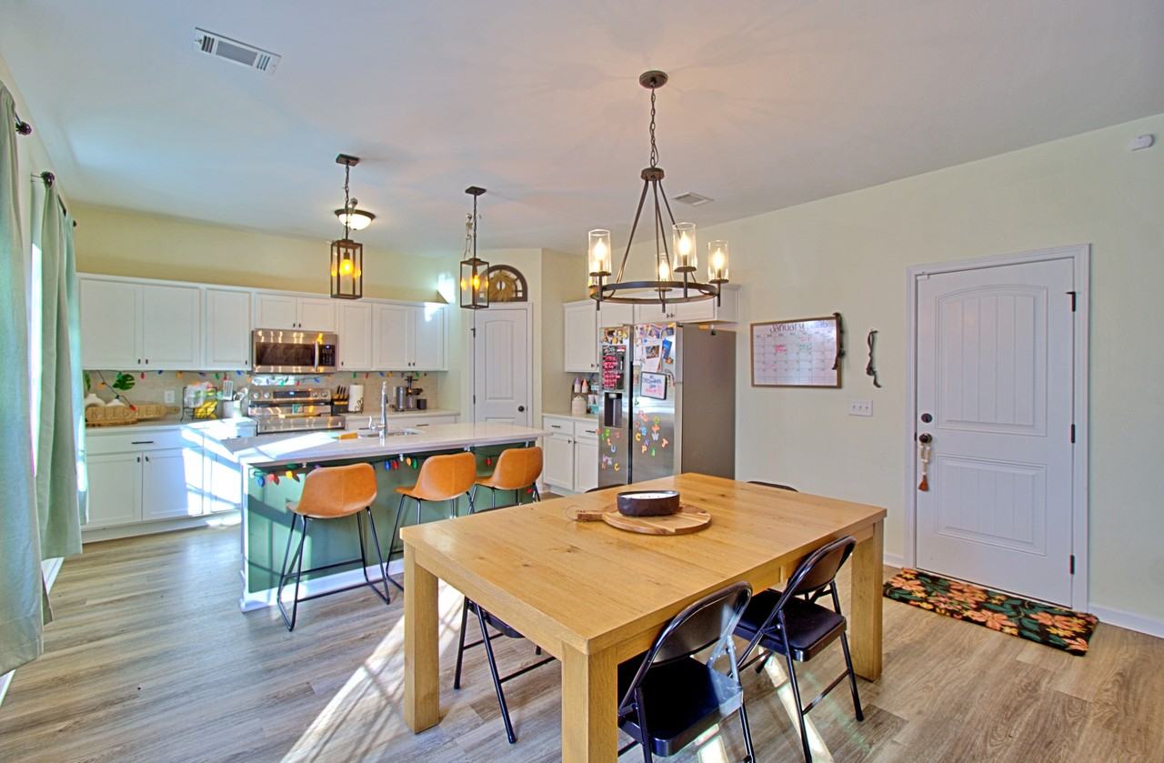 980 Turpentine Trl #1 - Photo 4 of 28