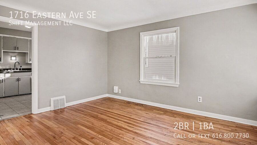 1716 Eastern Ave Se - Photo 3 of 17