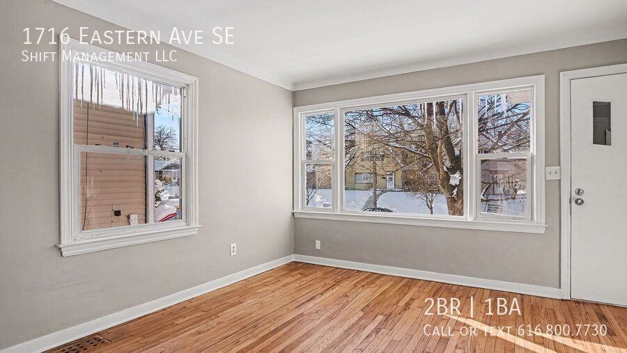 1716 Eastern Ave Se - Photo 5 of 17