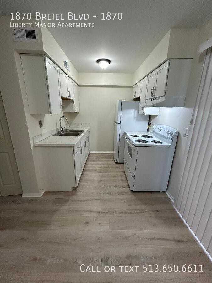 1870 S Breiel Blvd #1870 - Photo 4 of 12