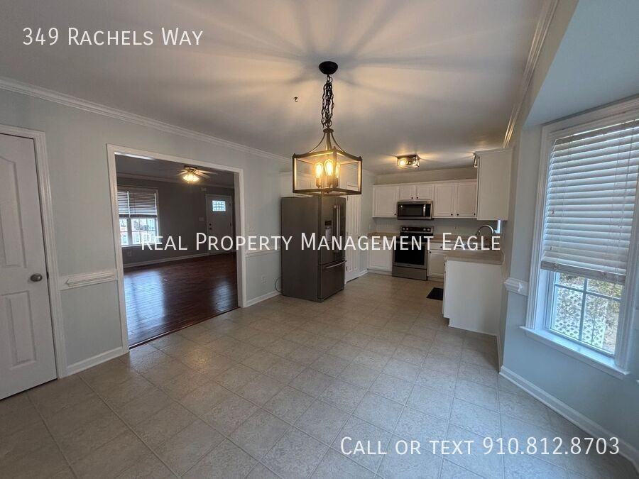 349 Rachels Way - Photo 6 of 28