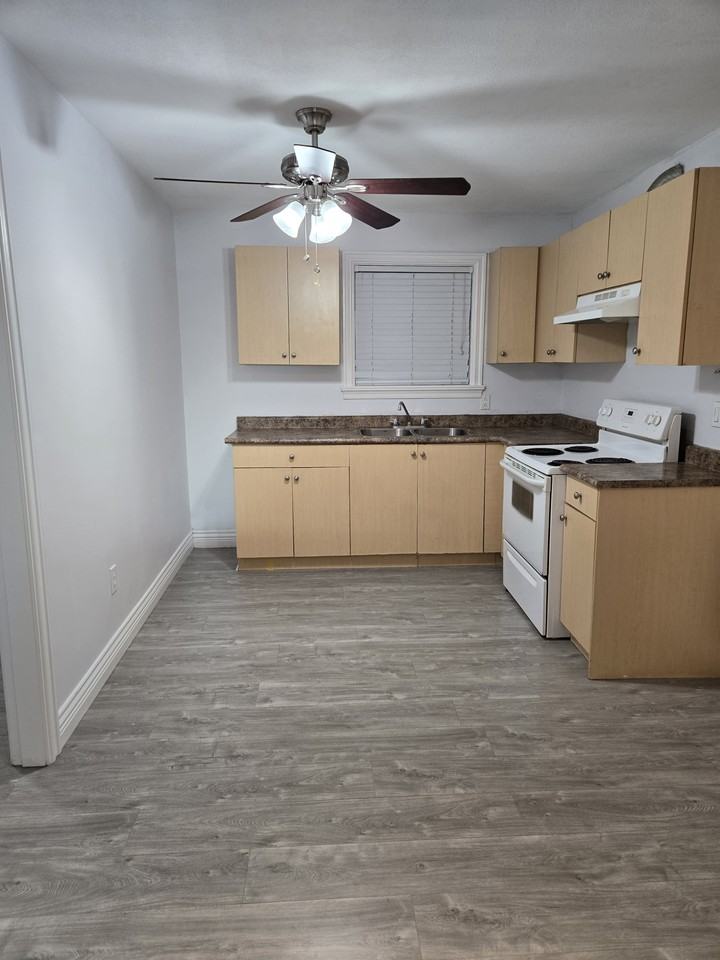 92 Ave & 160 St - Photo 3 of 7