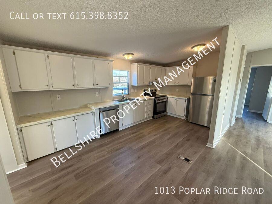 1013 Poplar Ridge Rd - Photo 7 of 32