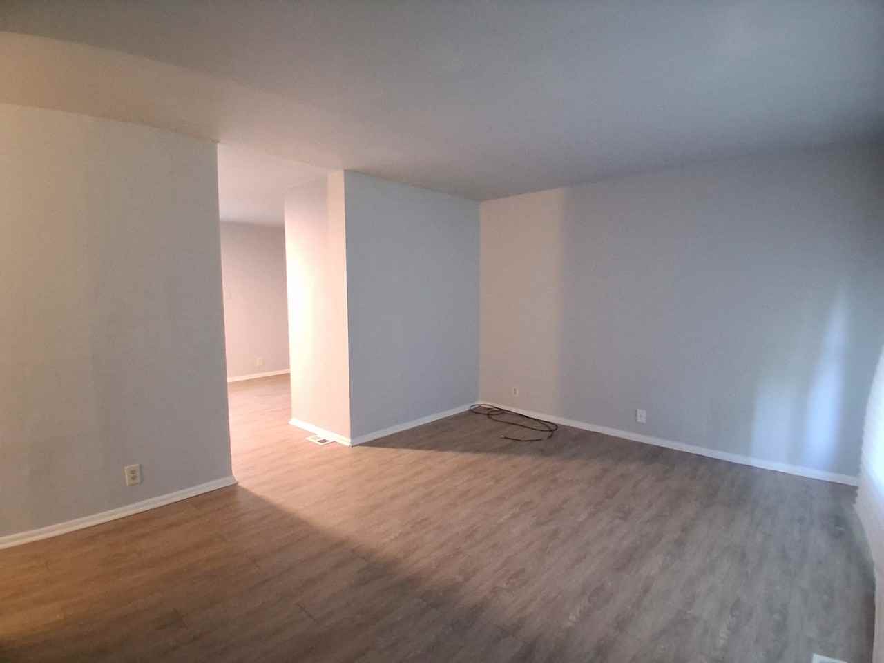 804 Knollcrest Dr - Photo 6 of 14