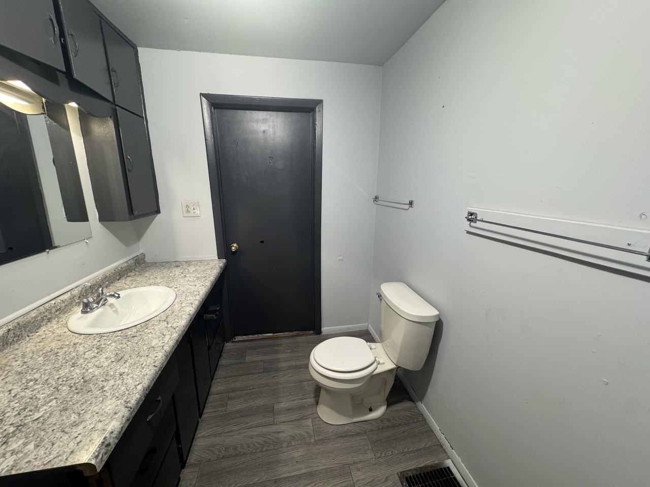 102 Kentucky Ave - Photo 5 of 19