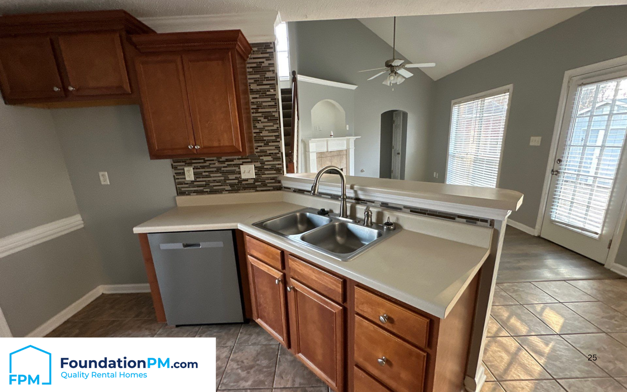 4087 Sidlehill Dr #1 - Photo 5 of 20