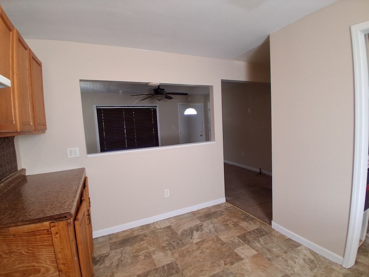 111 Grace St - Photo 3 of 16