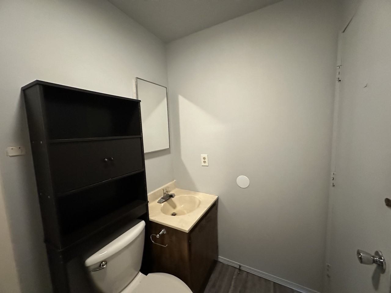 123 W Attica St Apt 16 #W - Photo 5 of 9