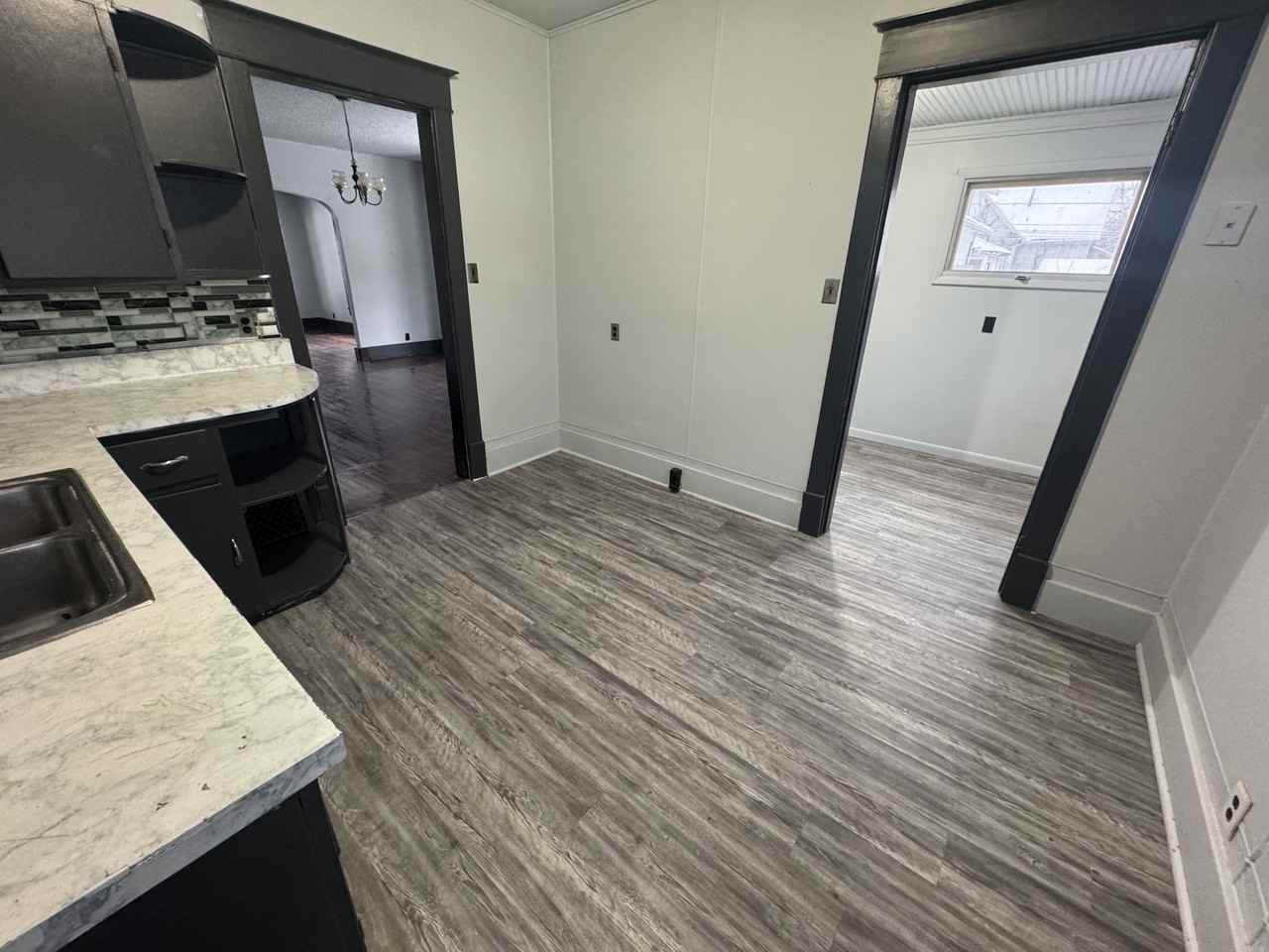 32 S Virginia Ave #S - Photo 3 of 19