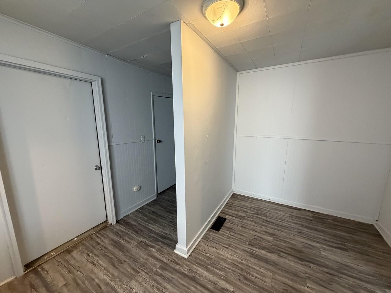 56 Bismark St - Photo 3 of 15