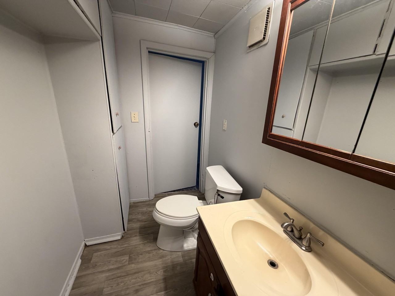 56 Bismark St - Photo 5 of 15