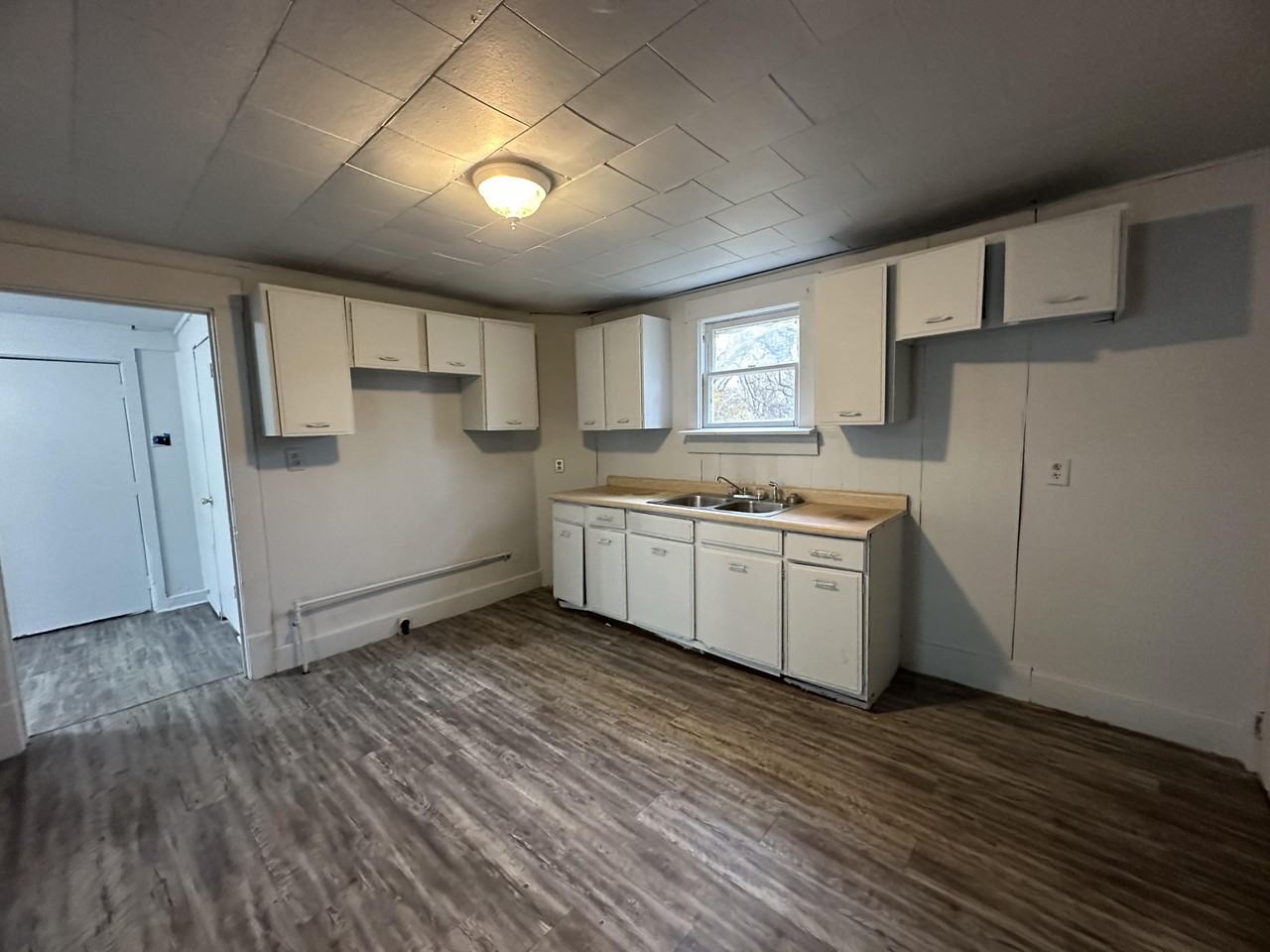 1905 Griggs St - Photo 2 of 21