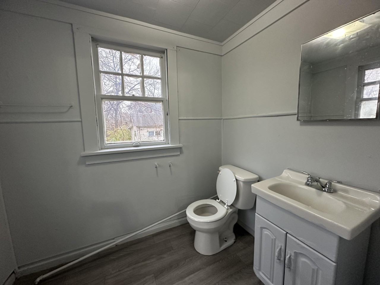 1905 Griggs St - Photo 4 of 21