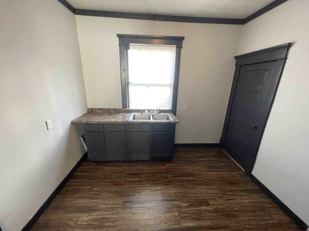 6 Pennsylvania Ave - Photo 2 of 13