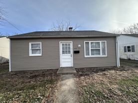 225 Grace St - Photo 1 of 1