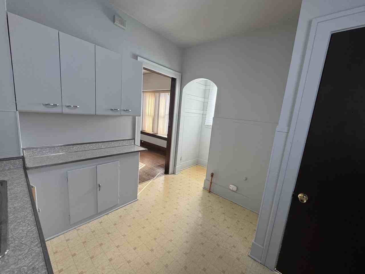 24 Bremer Ave - Photo 2 of 16