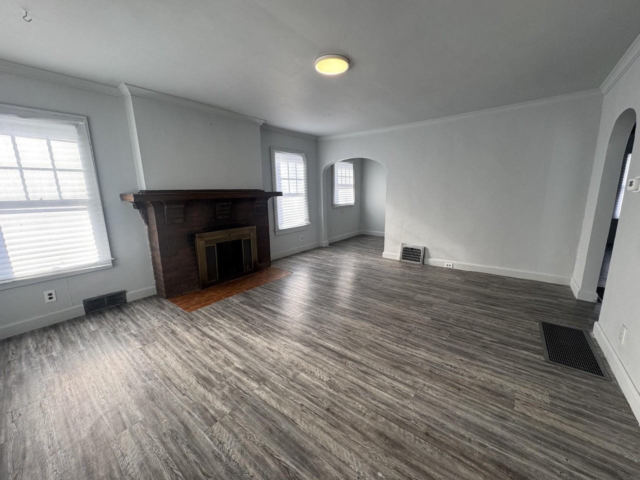 22 Delaware Ave - Photo 6 of 16