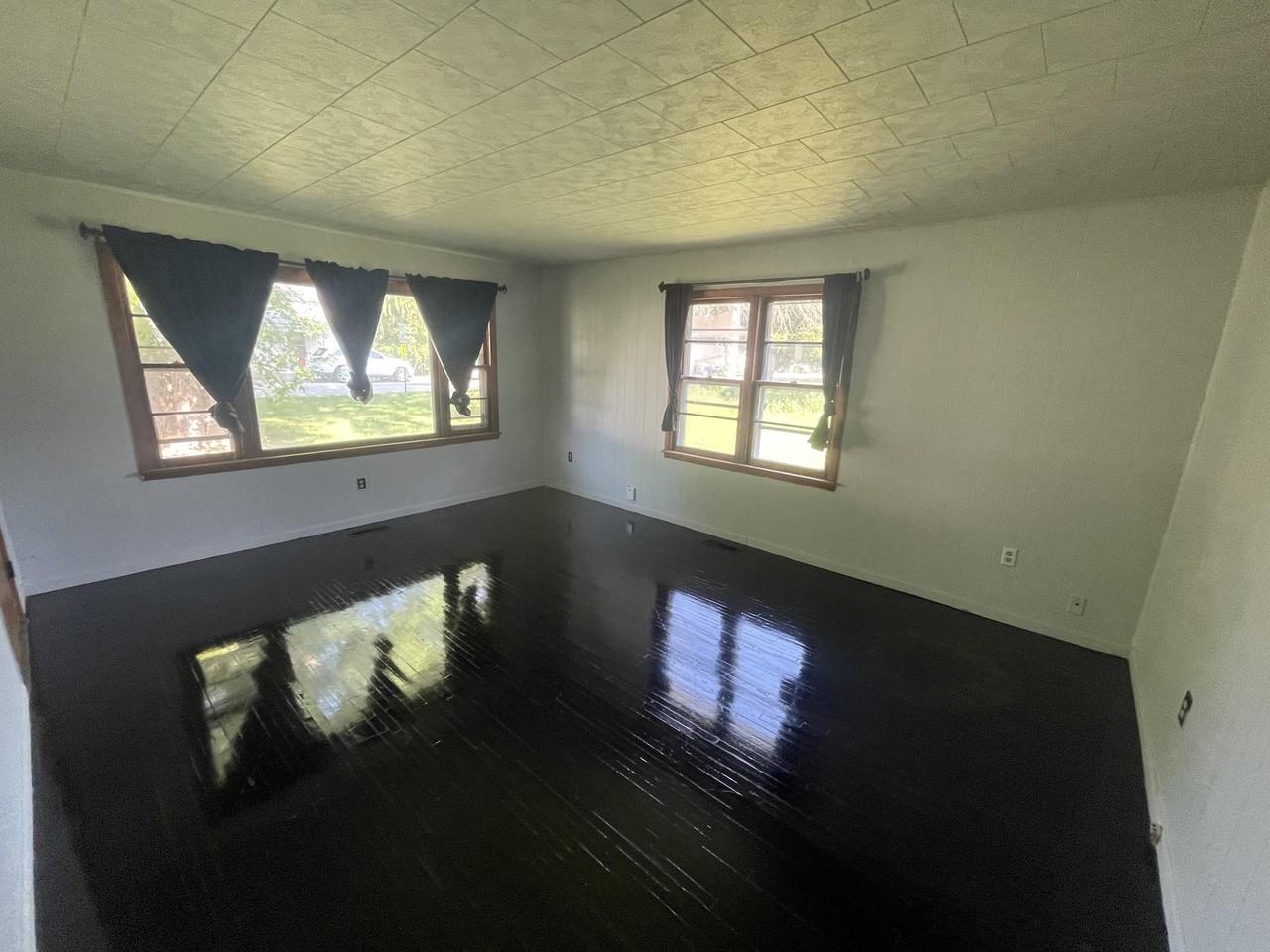 100 N Lane St - Photo 6 of 13