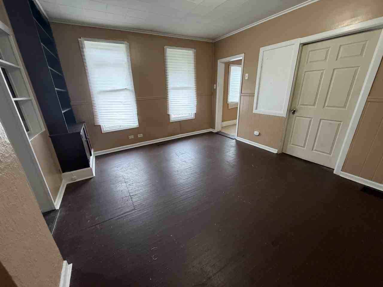 607 N Hazel St - Photo 7 of 15