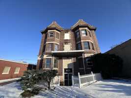 featured image of 425 N Vermilion St Apt 2d #N