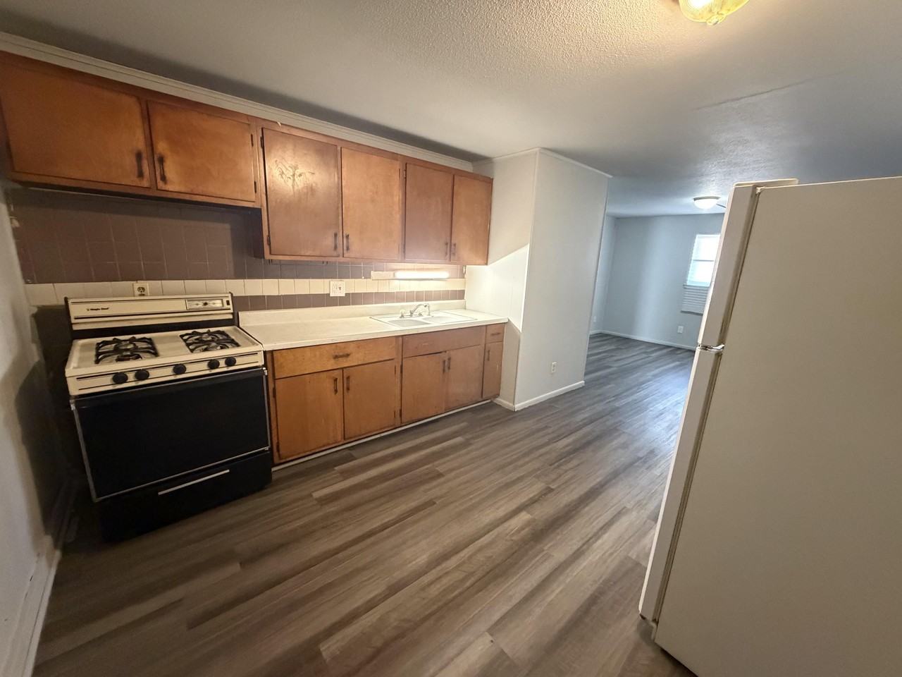 Grace St - Photo 3 of 11